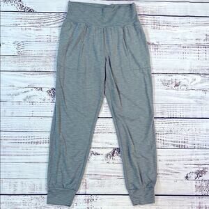 Athleta Gray Salutation Hight-Waist Jogger Pants Size Medium